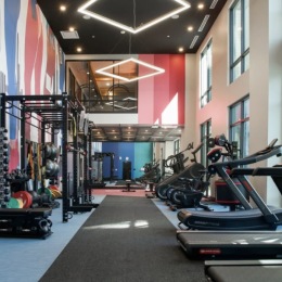treadmills in a large fitness room